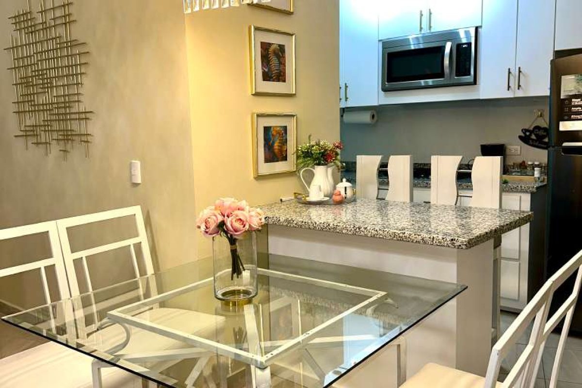 1e155eab-058d-4219-a202-2615da1af26a