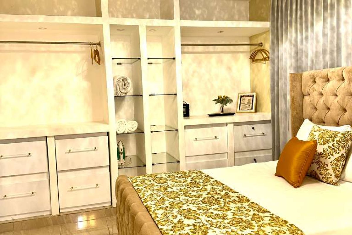 56a75c25-aff9-4793-bd57-1fdd5ccbb205